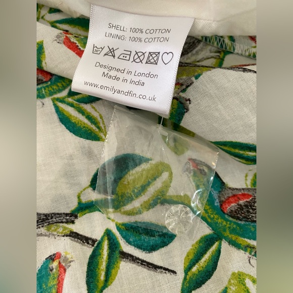 🦜 EMILY and FIN TROPICAL BIRD DRESS - Picture 9 of 10